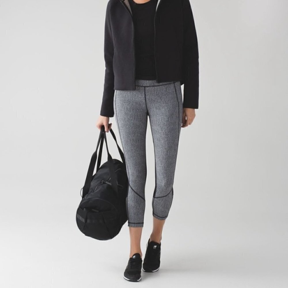 Lululemon x Soul Cycle Pace Rival Crop Leggings size 6
